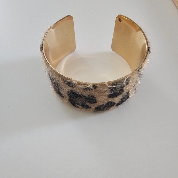 Leopard Print Long Necklace and Bangle Cuff - Picture 8 of 14